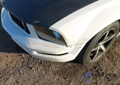 2007 Ford Mustang V6 Deluxe/V6 Premium from USA, damaged, VIN 1ZVHT80N475210616